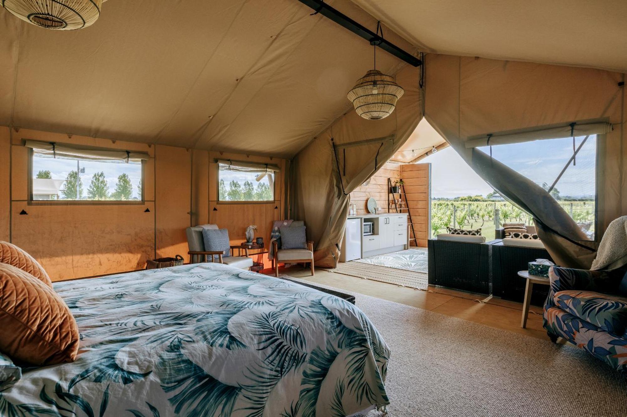 Villas & Vines Glamping Hastings Buitenkant foto