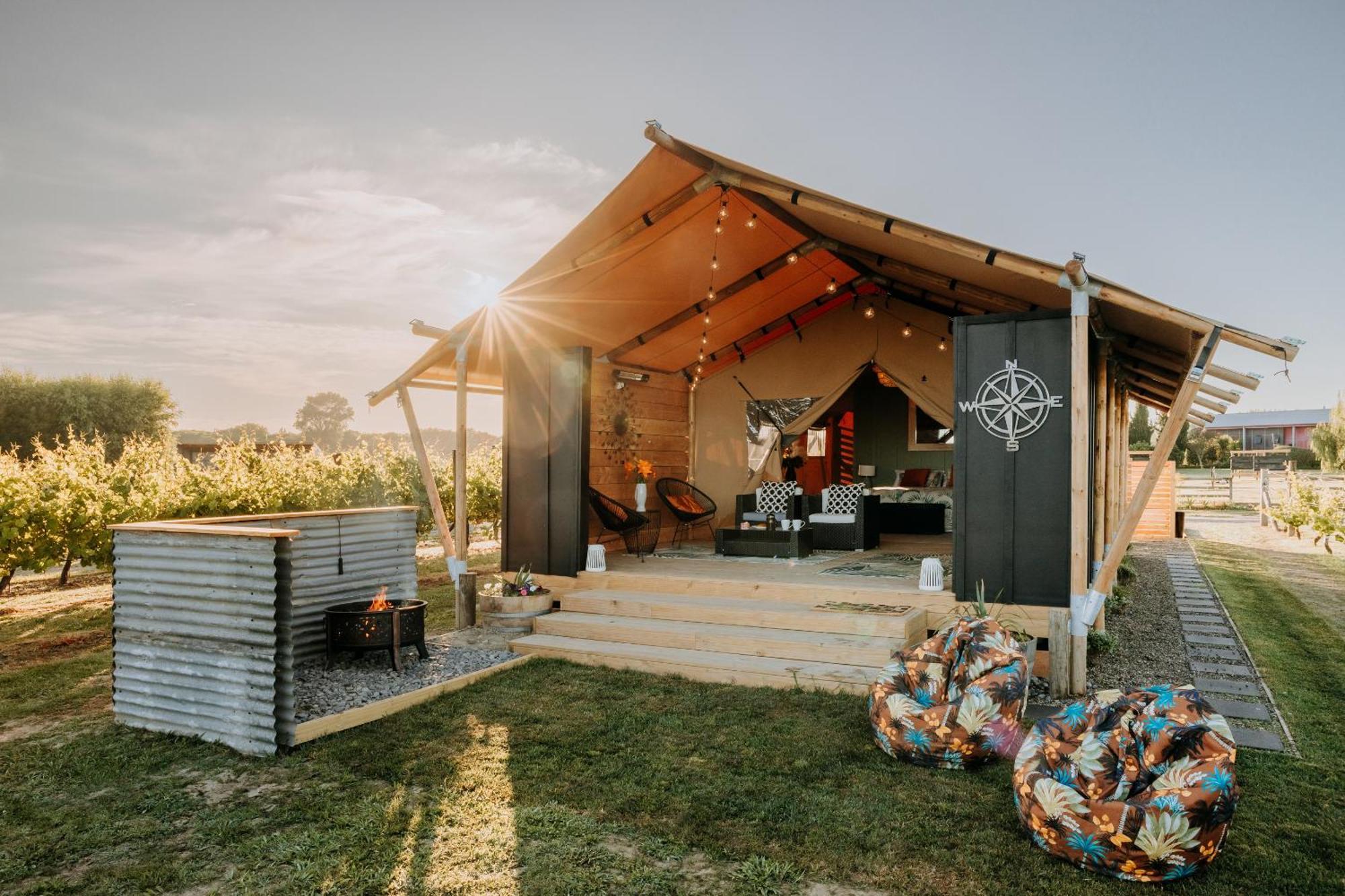 Villas & Vines Glamping Hastings Buitenkant foto