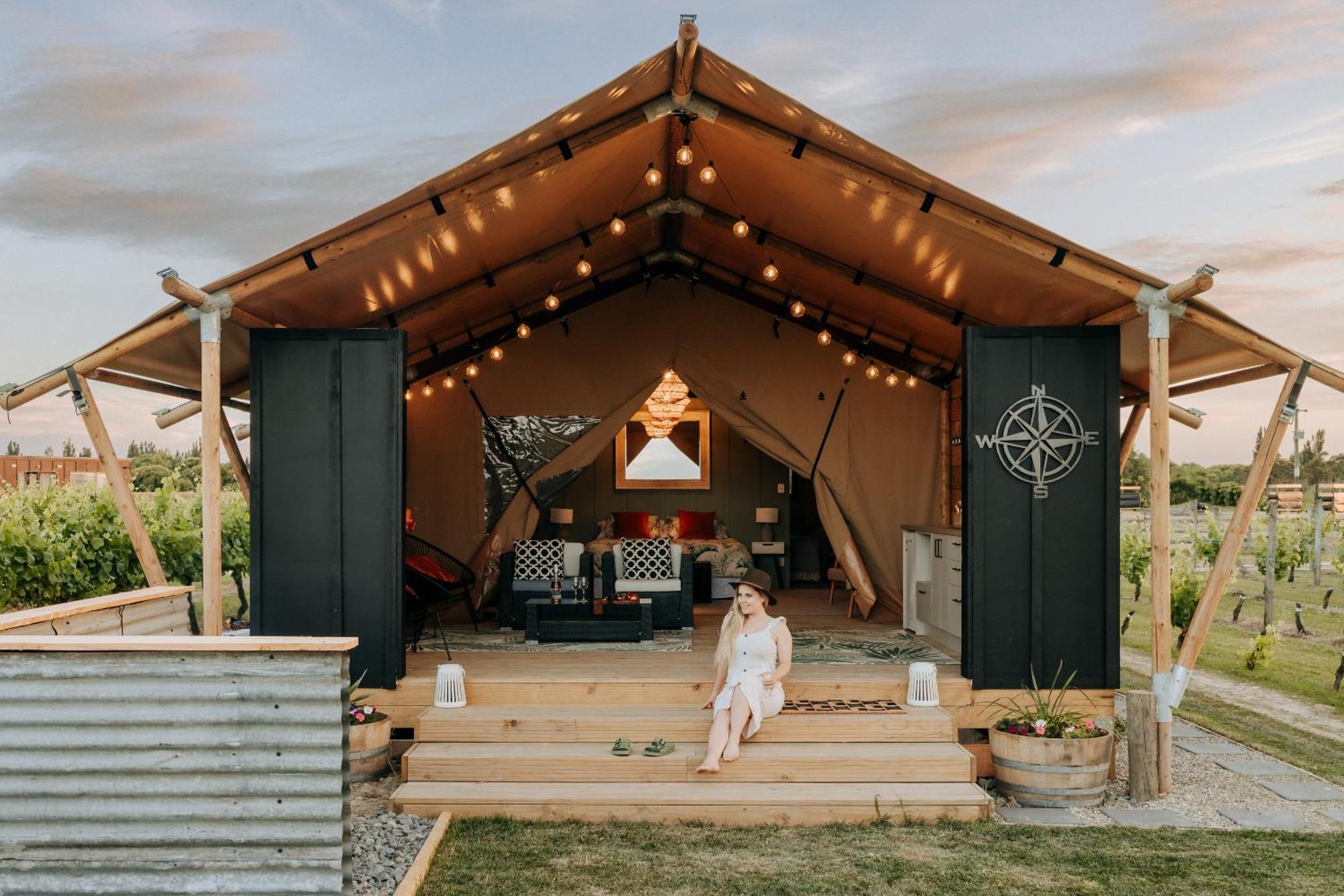 Villas & Vines Glamping Hastings Buitenkant foto