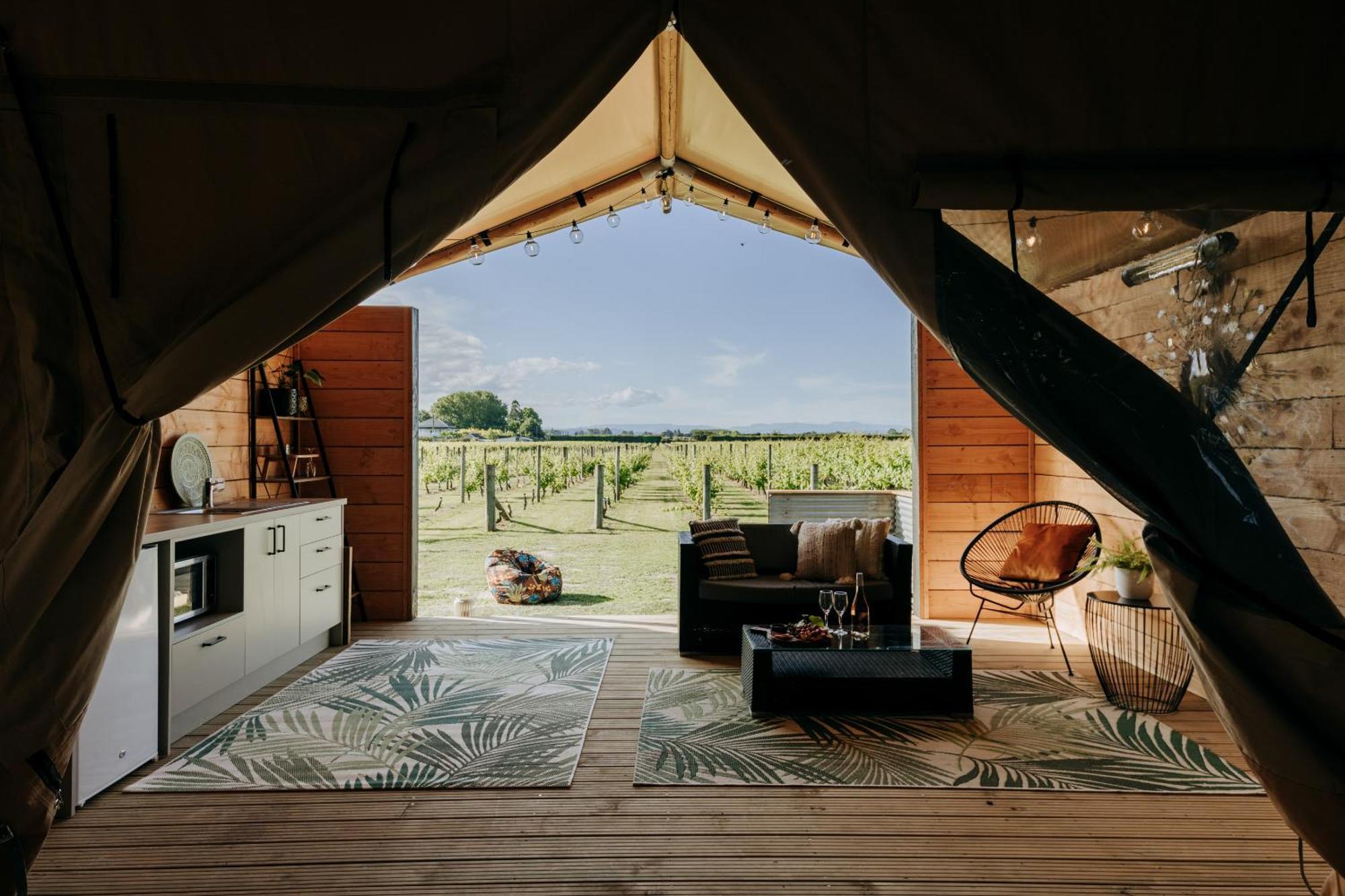 Villas & Vines Glamping Hastings Buitenkant foto