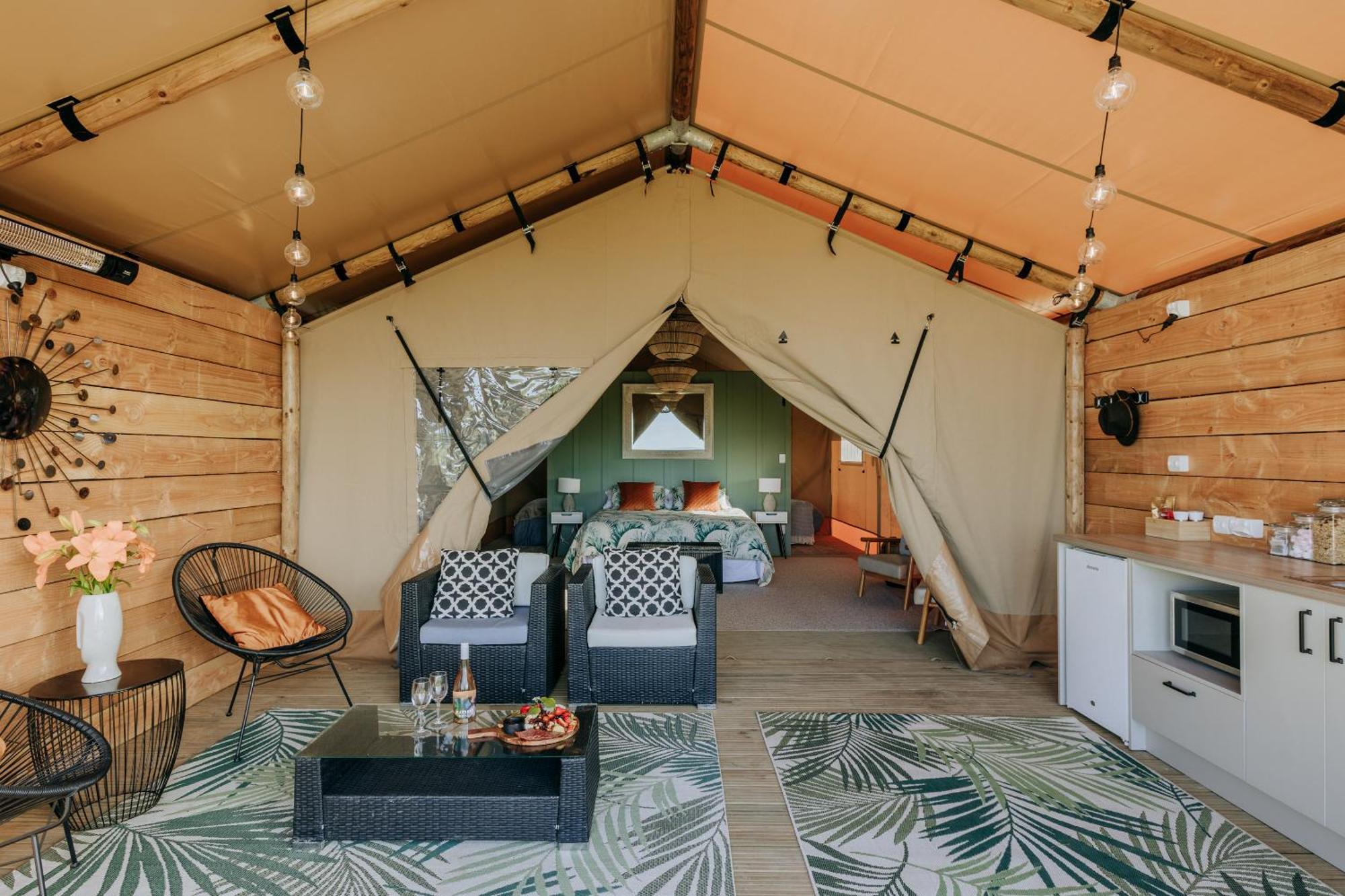 Villas & Vines Glamping Hastings Buitenkant foto