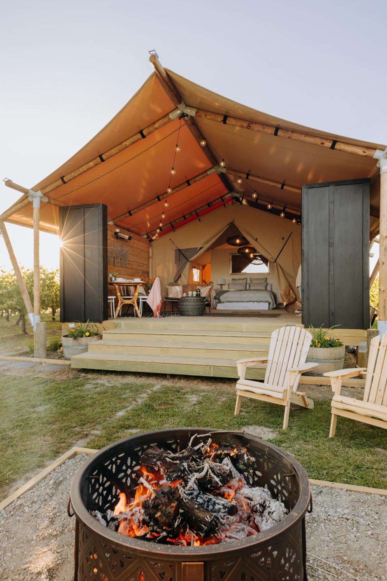 Villas & Vines Glamping Hastings Buitenkant foto