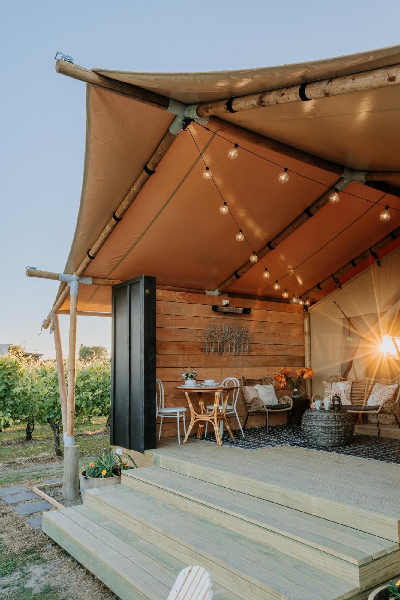 Villas & Vines Glamping Hastings Buitenkant foto